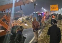 धान बेचने मंडी जा रहे ट्रैक्टर में ट्रक ने टक्कर मारी: दो लोगों का मौके पर करुणांत दो घायल